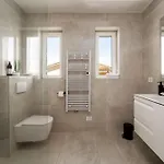 Dora Mar With Spectacular Sea View *