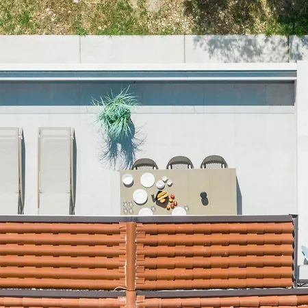 Dora Mar With Spectacular Sea View Apartment